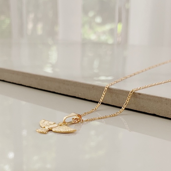 Dove Spirit Necklace | 18k Gold Filled - Picture 3 of 6